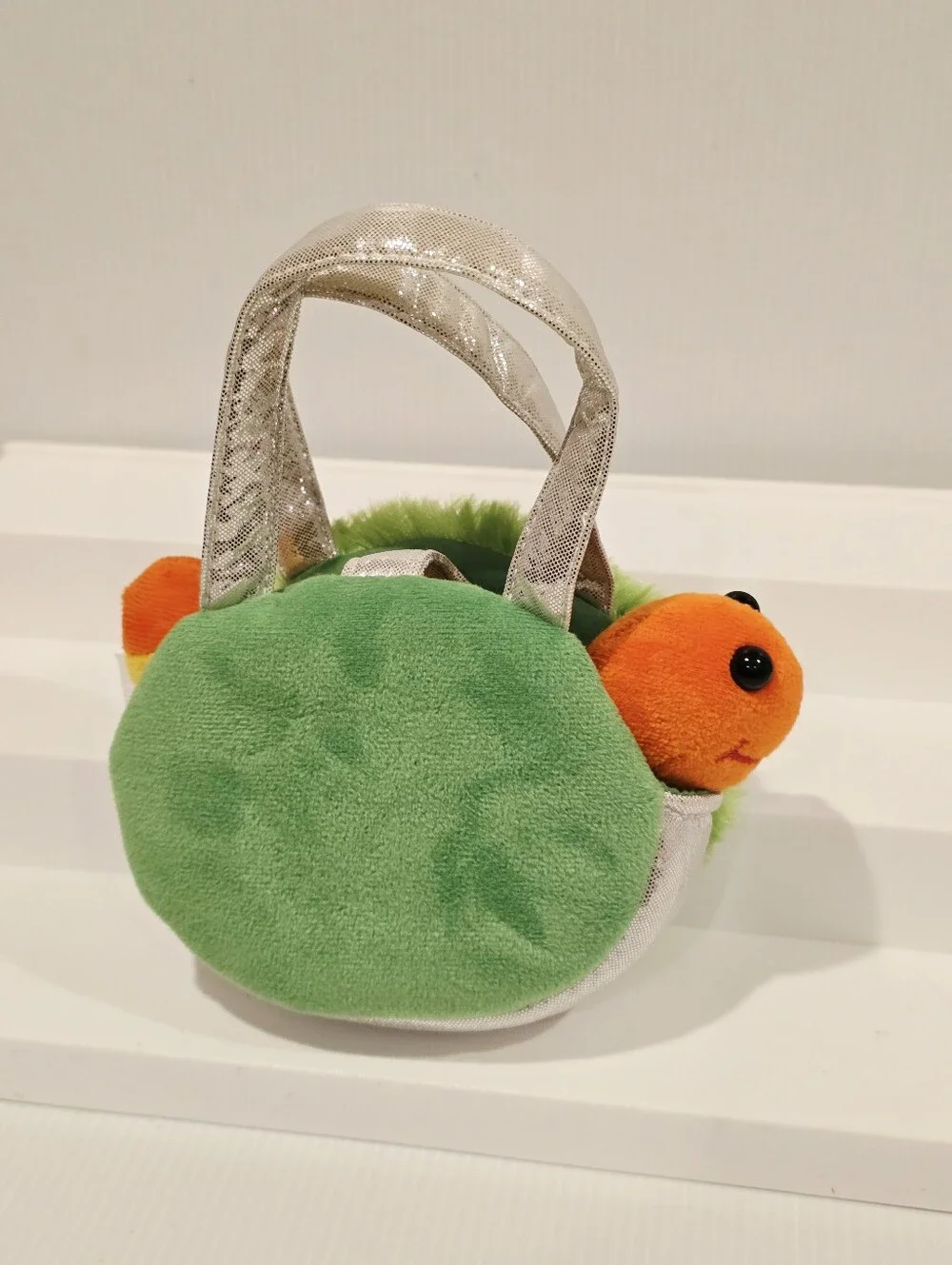 Sesame Place Oscar The Grouch Plush Purse with Worm Sea World Busch Gardens